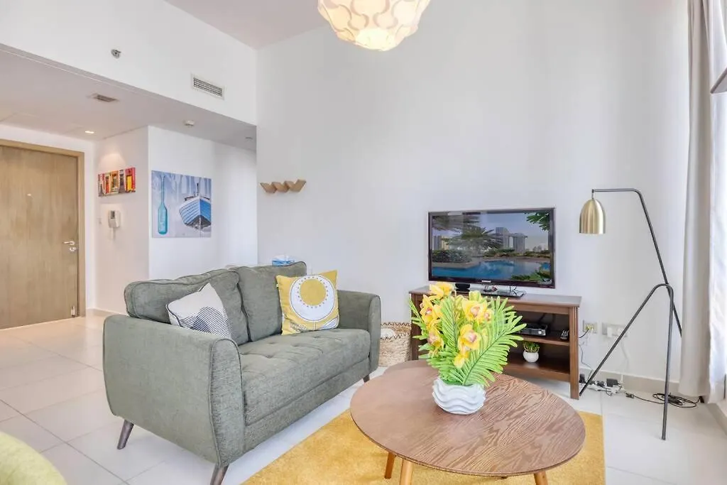 Apartment Xanadubai Loft Tower - Your Home Away From Home In Downtown Dubai!